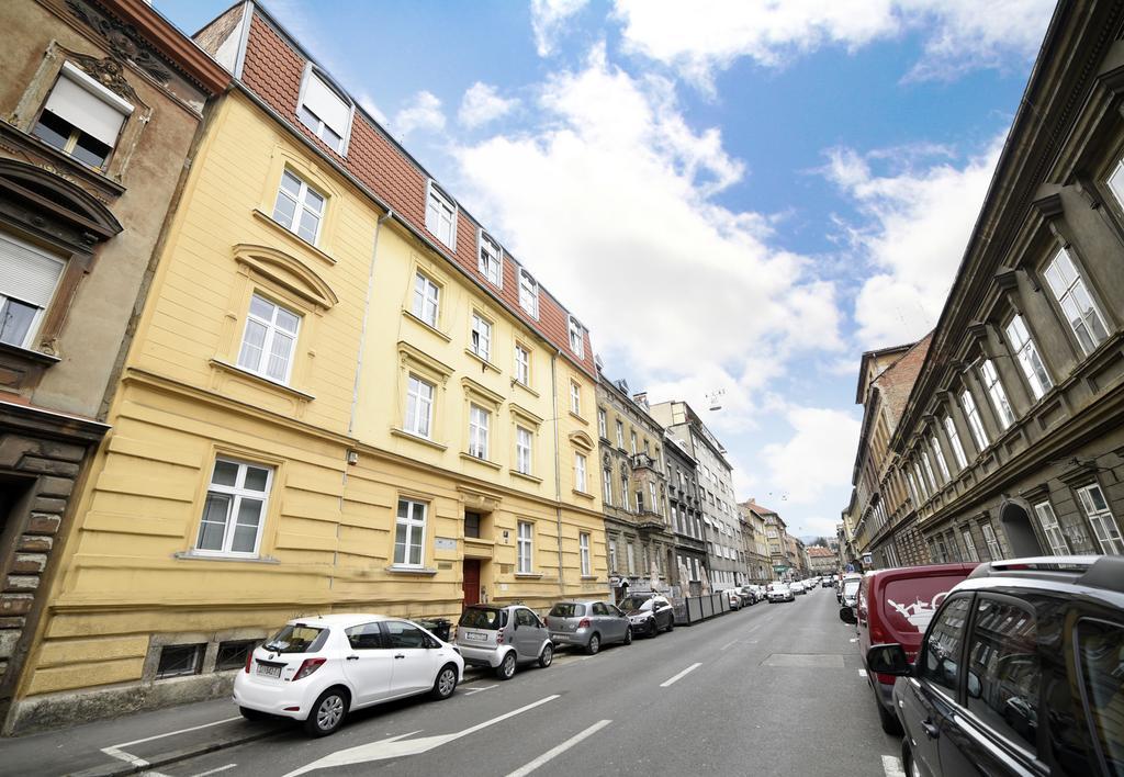 Zagreb 3 Hearts Apartment ภายนอก รูปภาพ